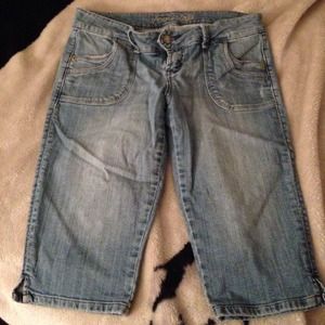 American Eagle Capri