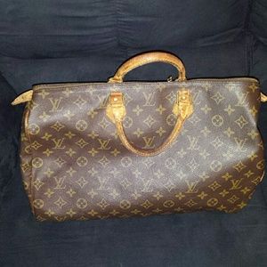Louis Vuitton Speedy Bag 40
