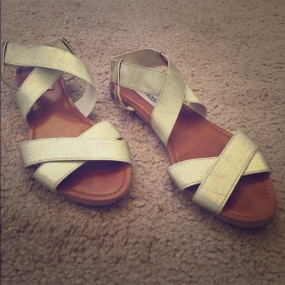 Steve Madden Metallic Gladiator Sandals!
