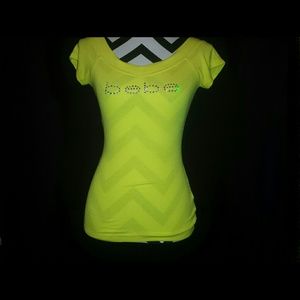 ?? bebe yellow top