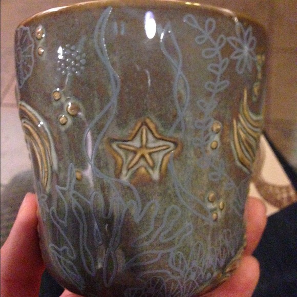 Starbucks Coffee Cup - Picture 2 of 3