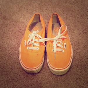 Orange vans men's size 5, women's 7