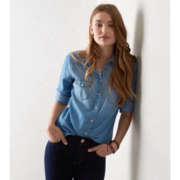 AE Chambray Top