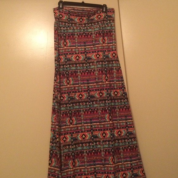 Maxi skirt