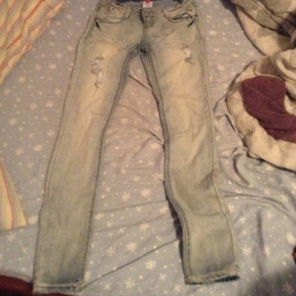 Skinny jeans
