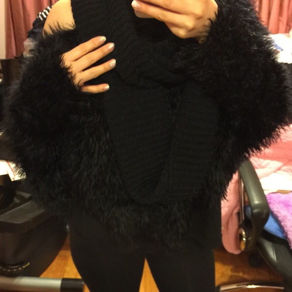 Sweaters - Soft fur comfortable sweater