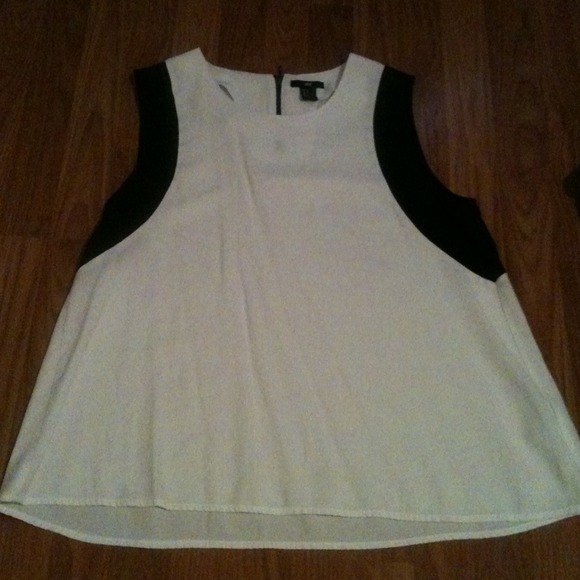 Black Paneled White Top