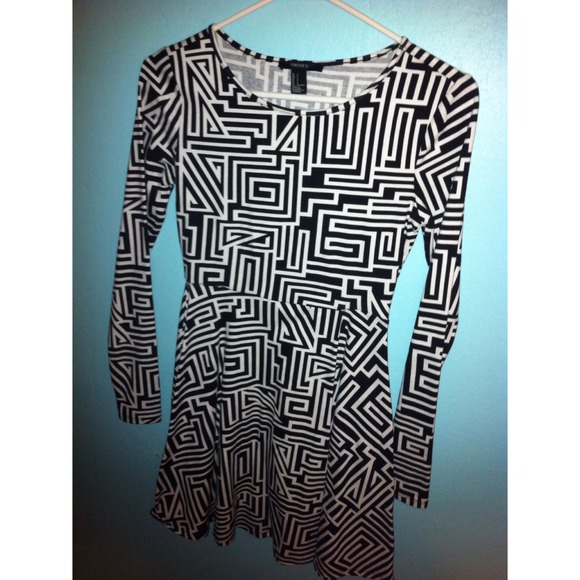 TRIPPY SKATER DRESS