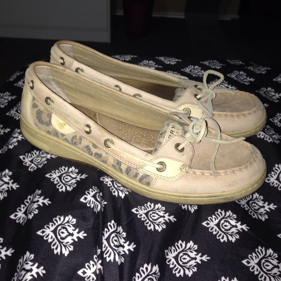 Cheetah Print Angelfish Sperrys