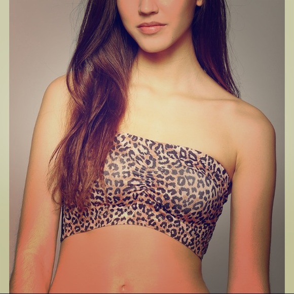 •50% OFF!• Lace back leopard bandeau