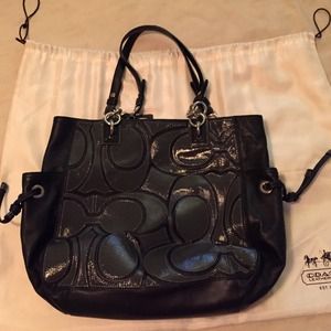 Leather handbag signature c collection
