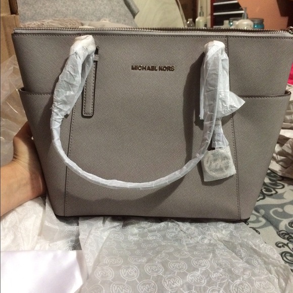 Michael Kors Pearl Grey Tote!!