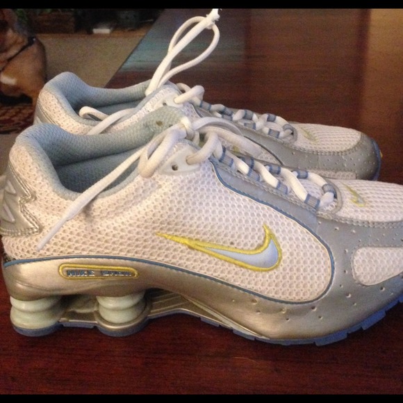 Nike shox
