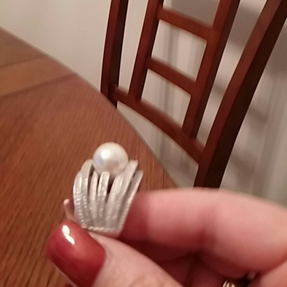 White pearl, with cubic cz sterling silver