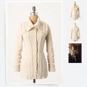 🎉 Anthro Cozy Chic Cable knit Sweater 🎉