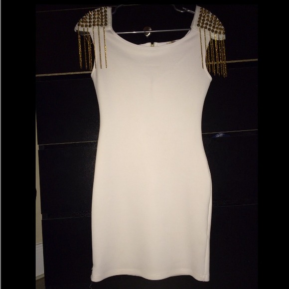 Beautiful white party dress  by Arden B. - Picture 2 of 3