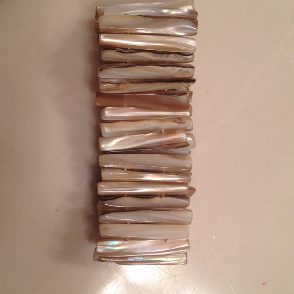 Stretchable bracelet