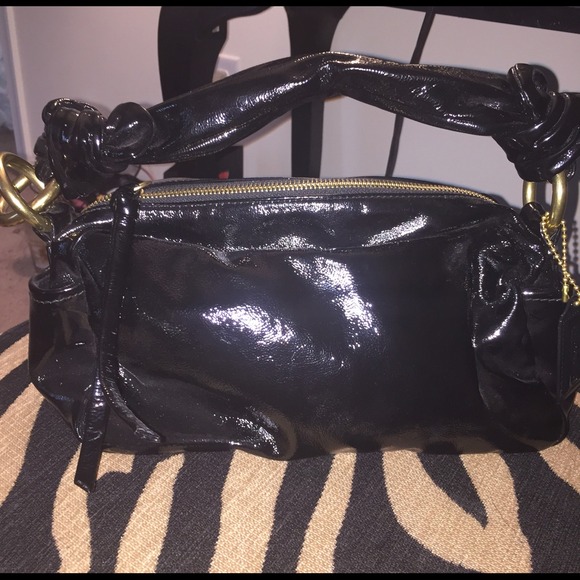 Coach Resort Black Patent LTH bag 💯✔️️AUTHENTIC