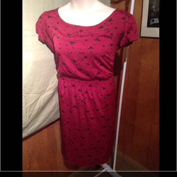 NWT maroon bird print dress