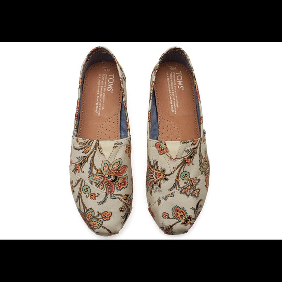 brand new vintage paisley toms. - Picture 2 of 3