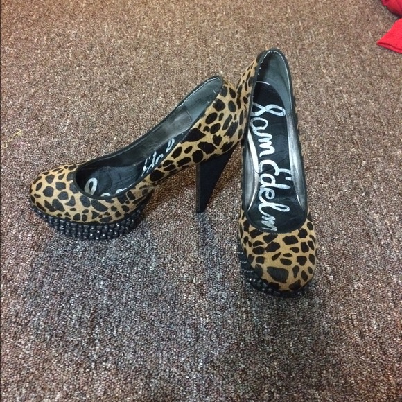 Sam Edelman pumps size 38/7.5 real fur - Picture 3 of 4