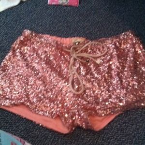 Sequin shorts !