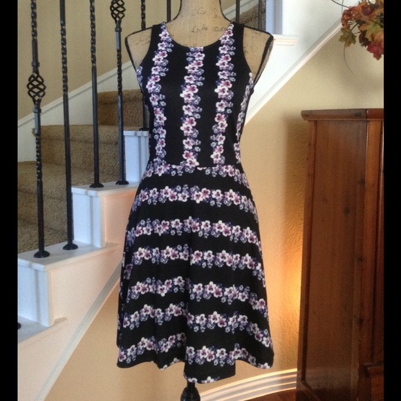 Floral dress size S