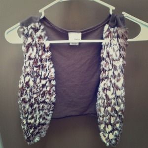 Closeout****Daytrip half vest M