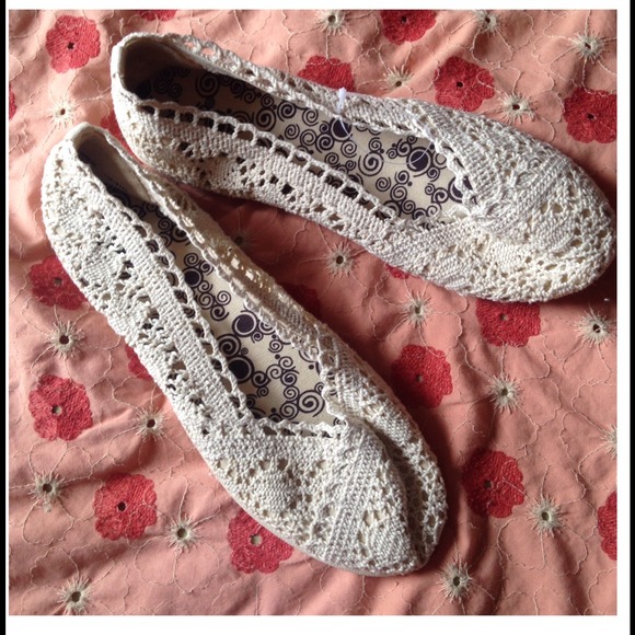 Crotchet Ballet Flats