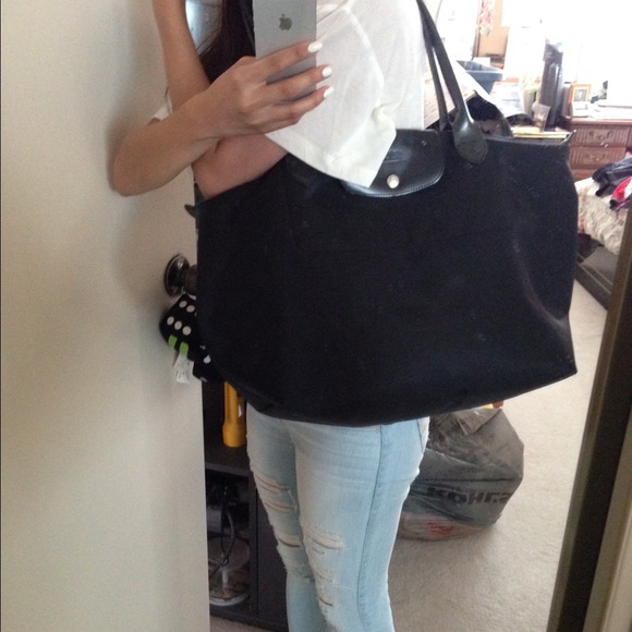 ⛔️SOLD⛔️ Large Longchamp - Picture 3 of 4