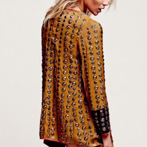 ⚡️LOOKING FOR⚡️ this gorgeous FP coin jacket - Picture 2 of 3