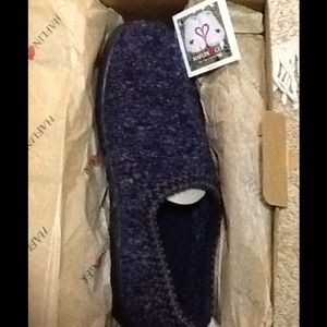 NWOT - Haflinger Closed Heel Hardsole Slippers