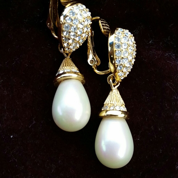 Christian dior clip on earrings