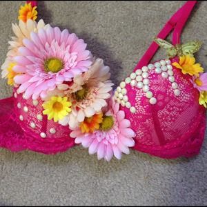Custom rave bra