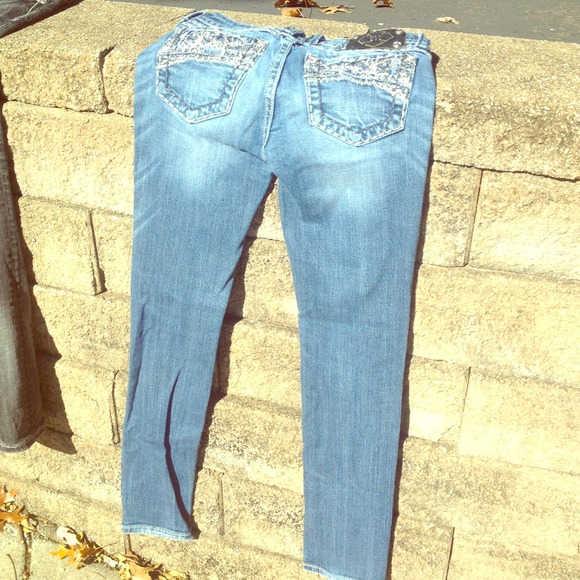 Miss Me skinny jeans