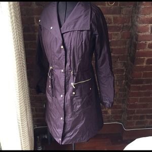 Waterproof burgundy lined jacket!