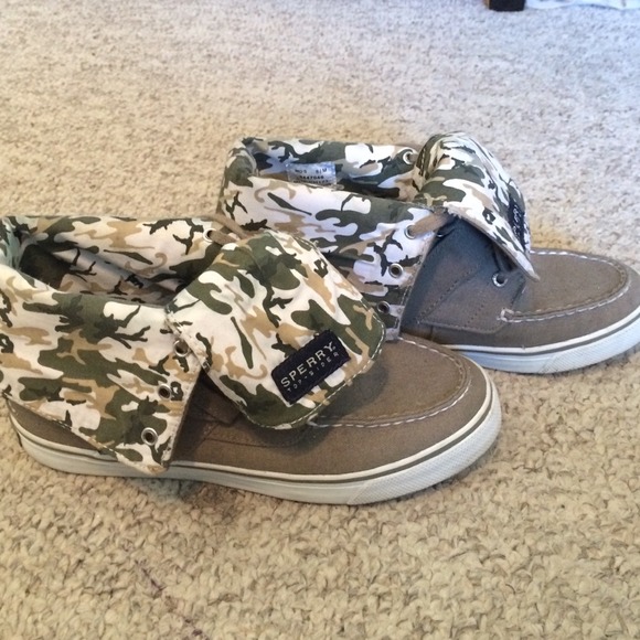 Sperry Top-Sider green/camo high tops