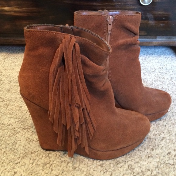 Steve Madden Mikala fringe bootie