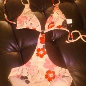 Cute bathing suit worn.twice