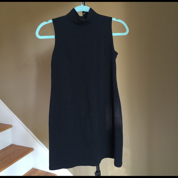 Black Guess Jeans shift dress