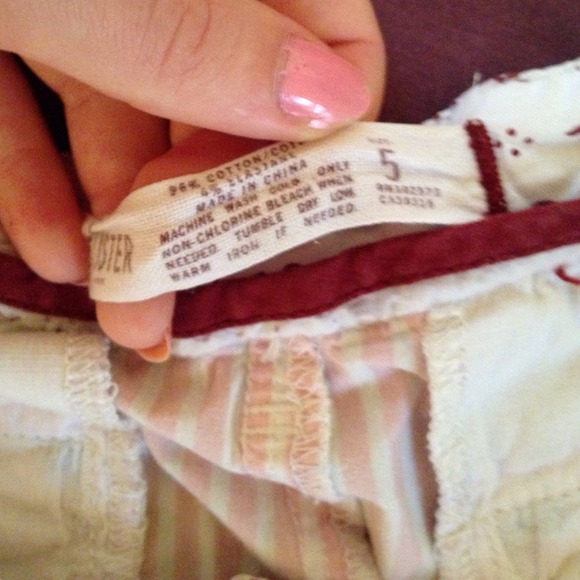 Hollister Pink and white striped Shorts - Picture 3 of 3
