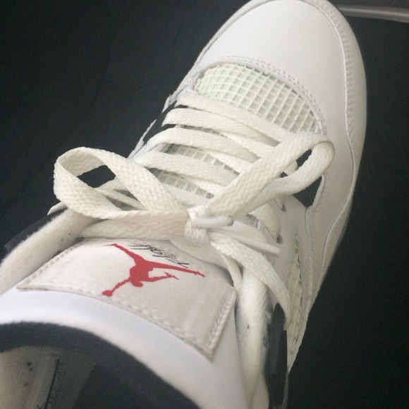 Air Jordan's retro 4