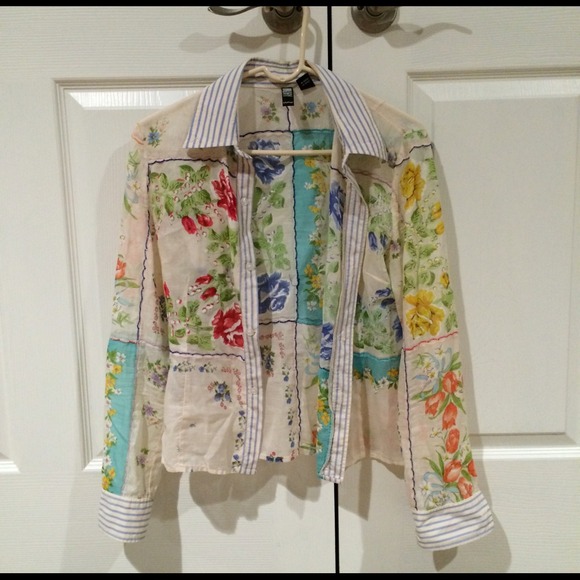 Very Pretty Button Up Shirt