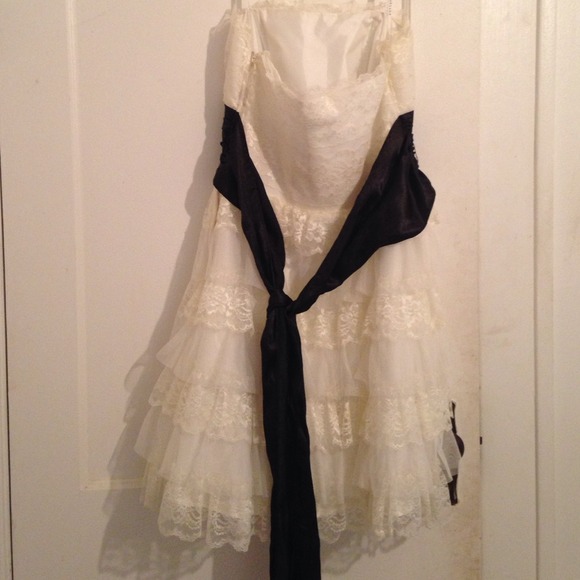 Masquerade White with black ribbon dress - Picture 3 of 3