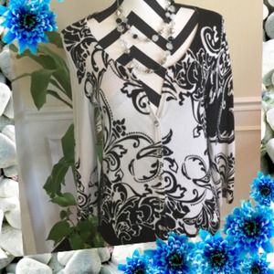 🎉Sale🎉 White House Black Market Sweater