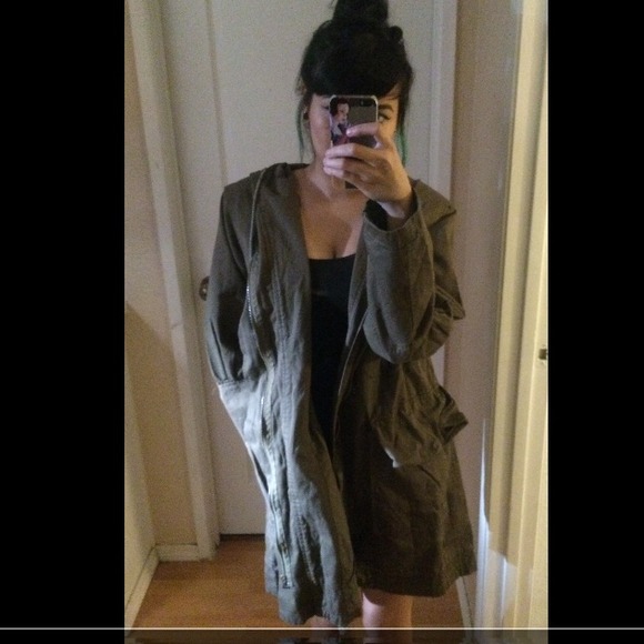 LF Parka Jacket - Picture 3 of 4