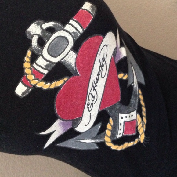 Ed Hardy T-shirt