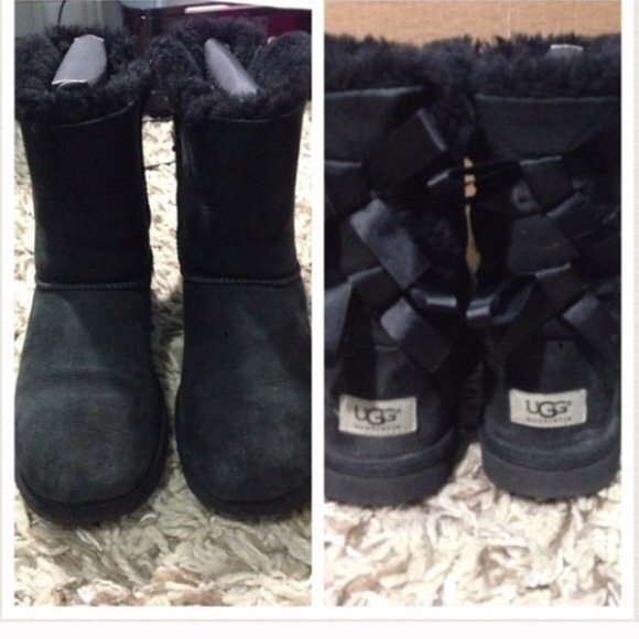 womens black uggs size 8