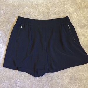 Black Jennifer Lopez Shorts