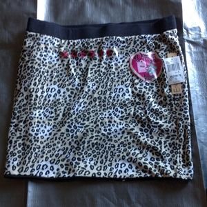 Reversible skirt black and cheetah print NEW